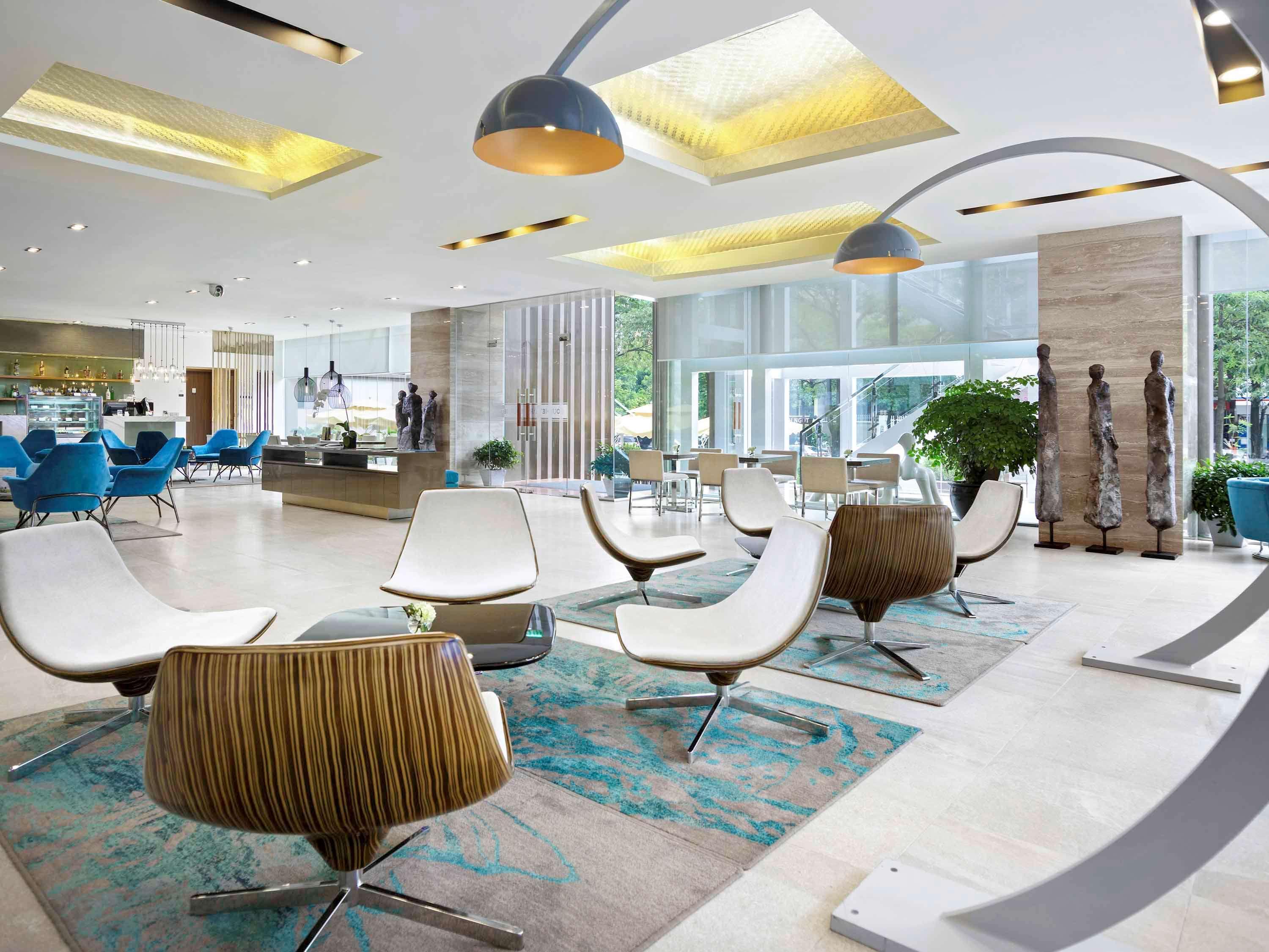 होटल Novotel Hanoi