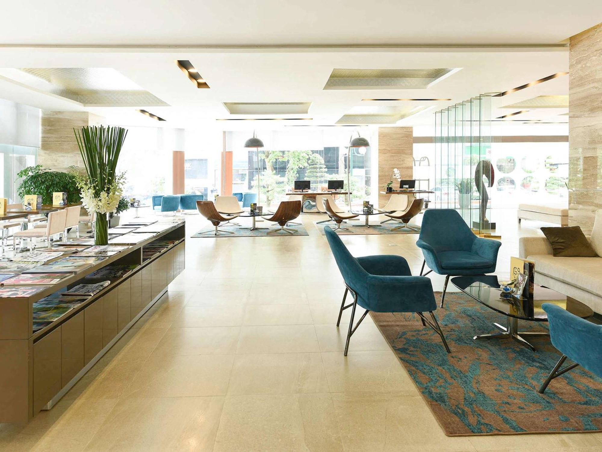 Khách sạn Novotel Hà Nội